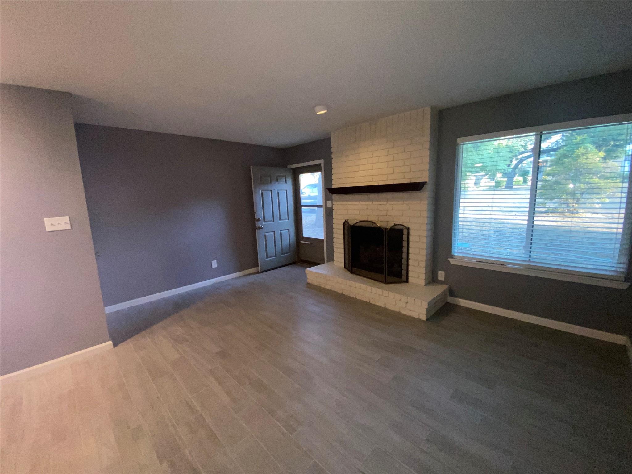 4204 Hudson Bend RD #A, Austin, TX 78734