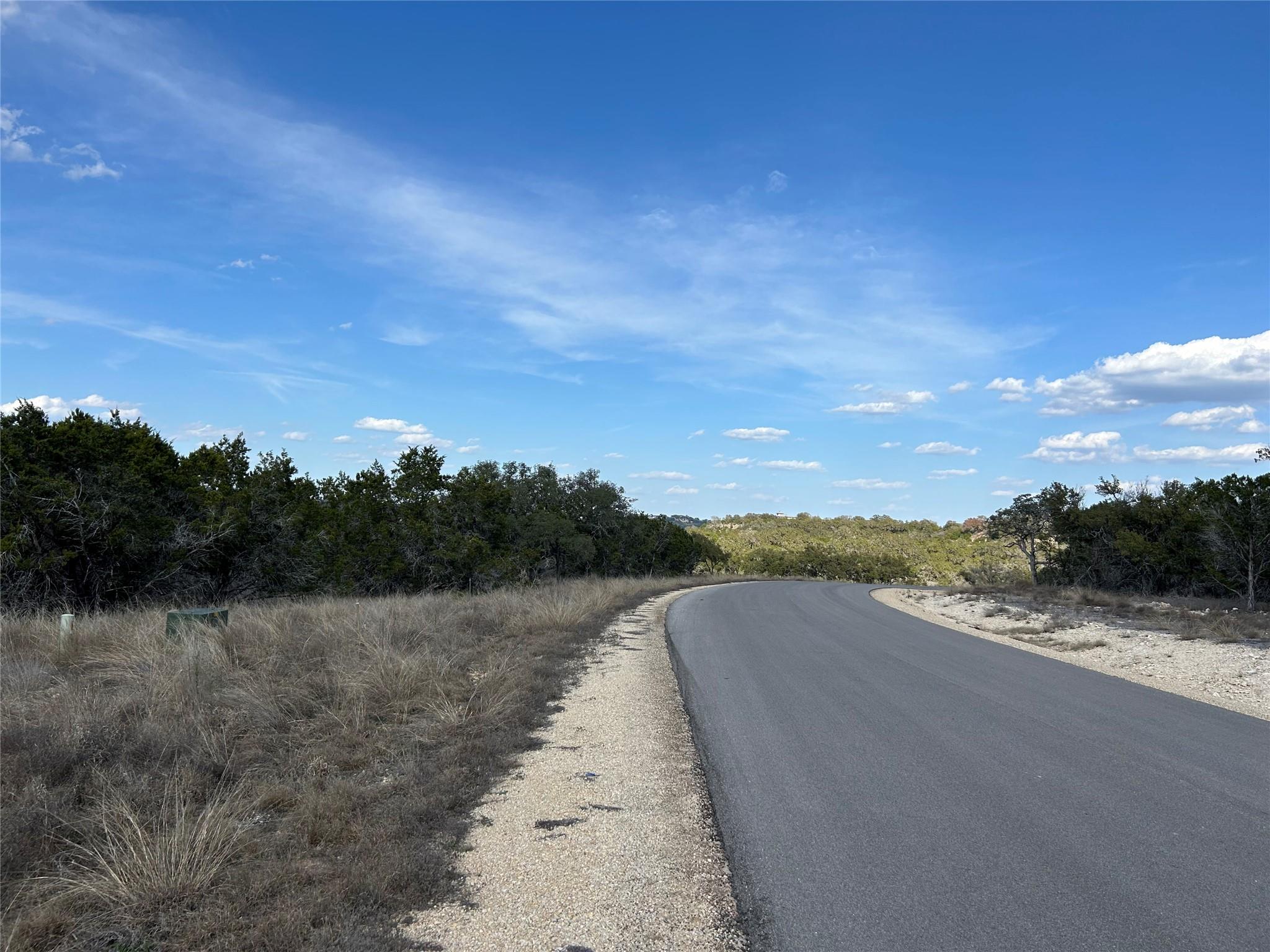 000 Pristine Trl/pkwy, Canyon Lake, TX 78133