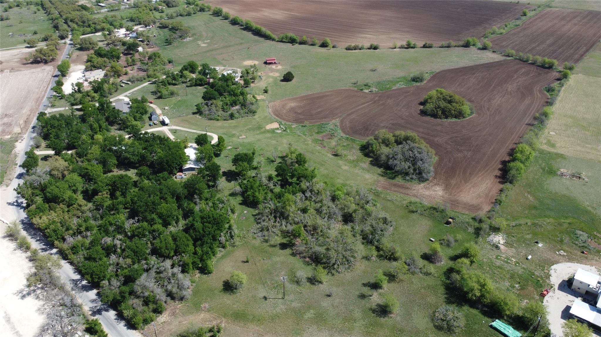 240 County Road 344, Jarrell, TX 76537