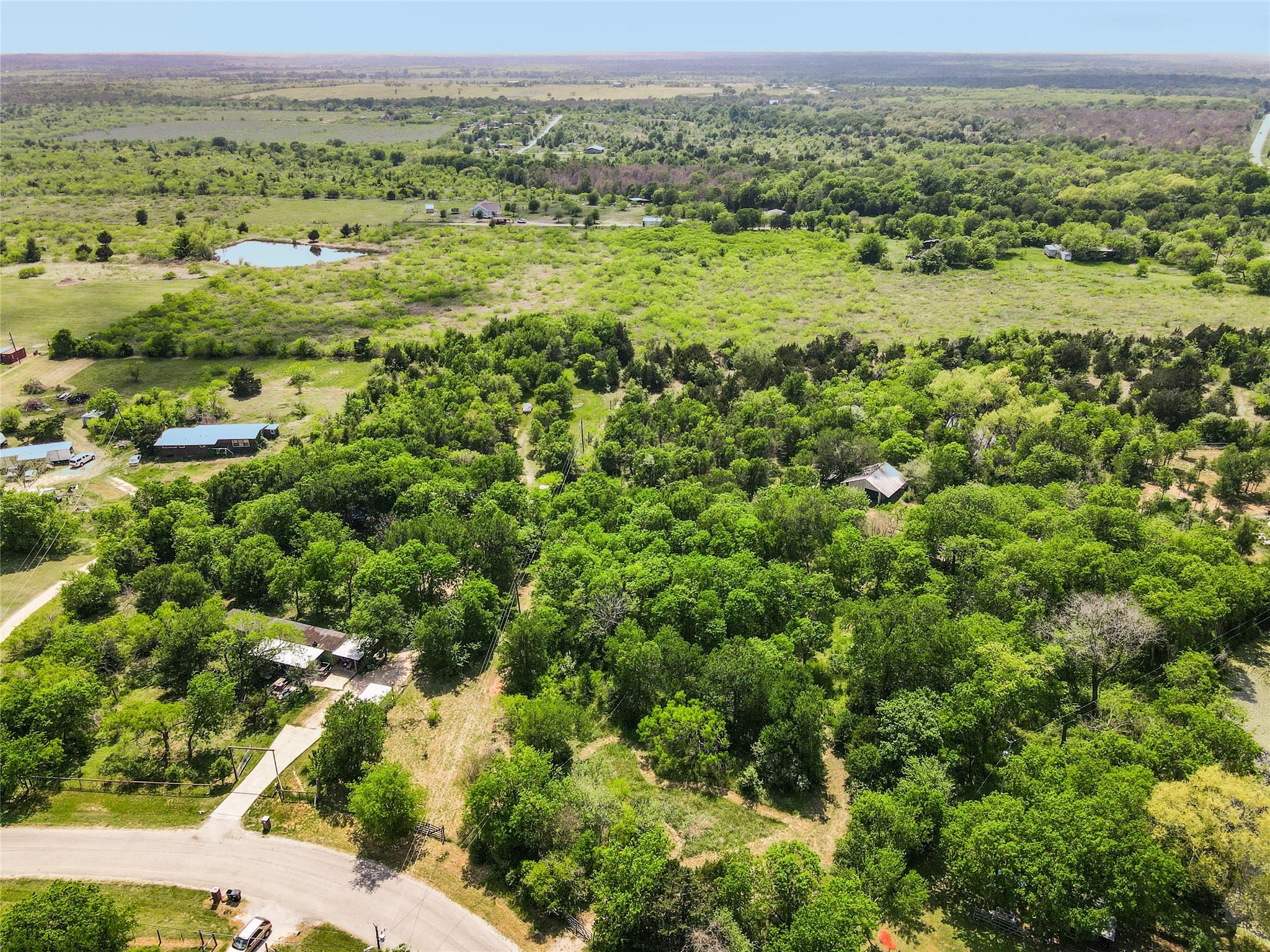129 Lytton Acres DR, Dale, TX 78616