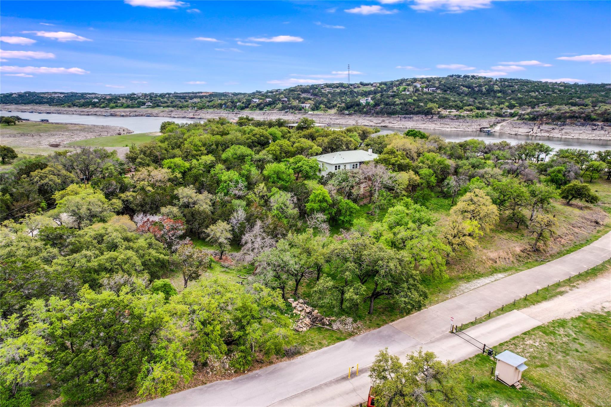 1403 Emerald RD, Leander, TX 78645
