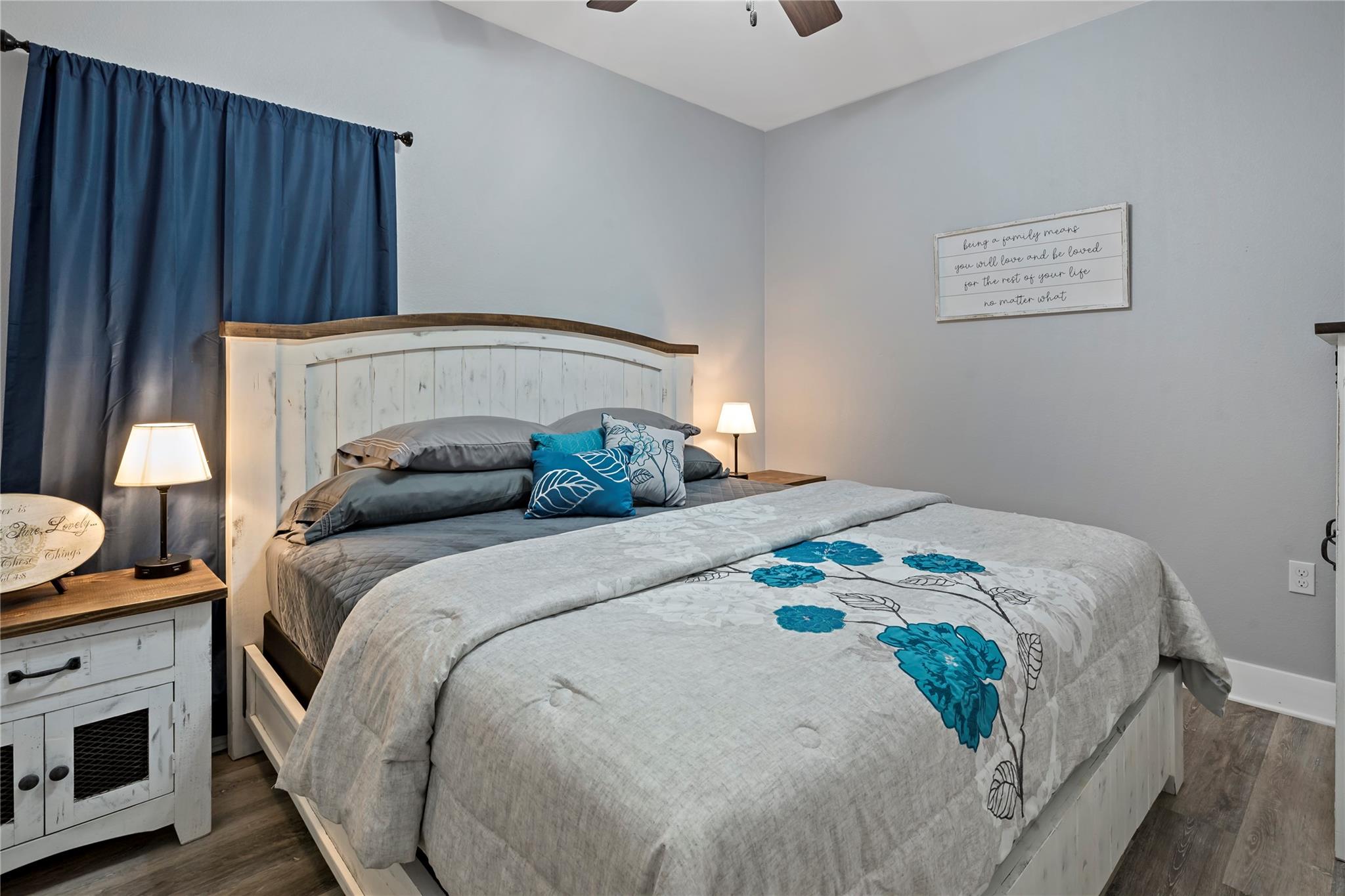 113 W Creek ST, Fredericksburg, TX 78624