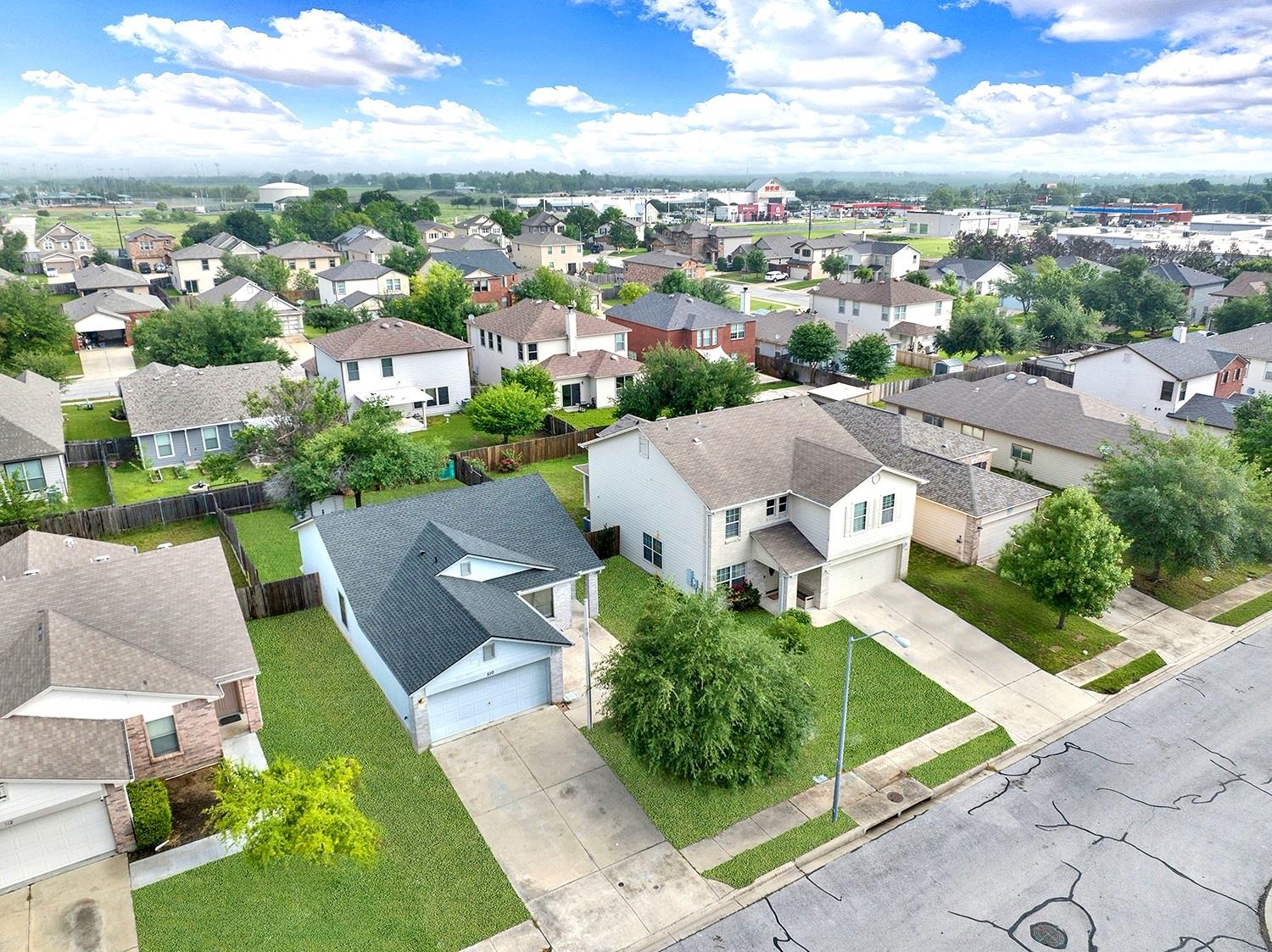 510 Glacier Point TRL, Taylor, TX 76574