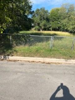 2102 Uphill LN, Austin, TX 78741