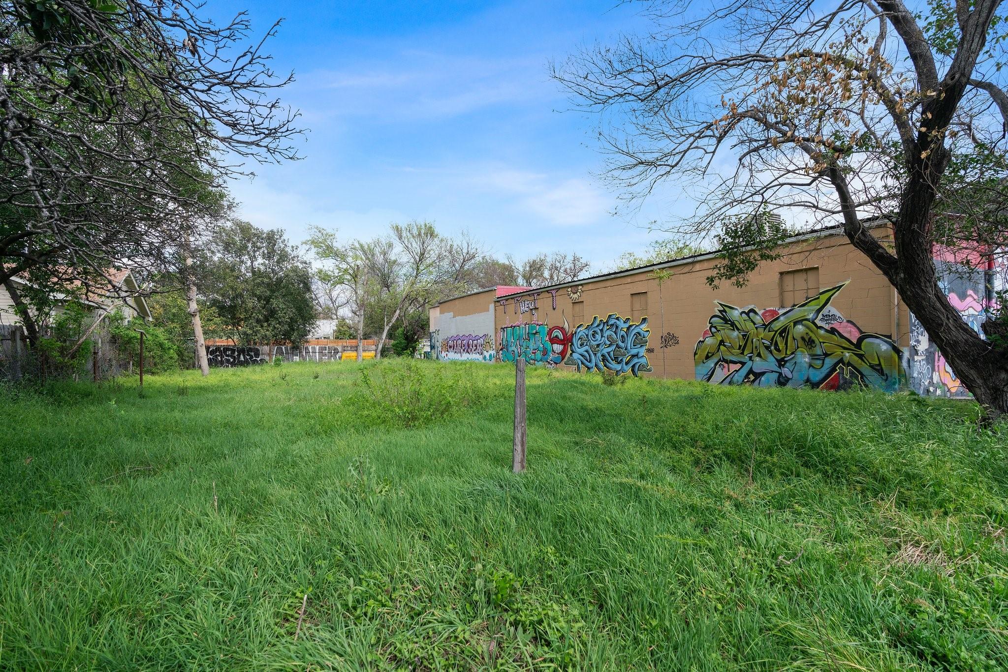604 W Oltorf ST, Austin, TX 78704