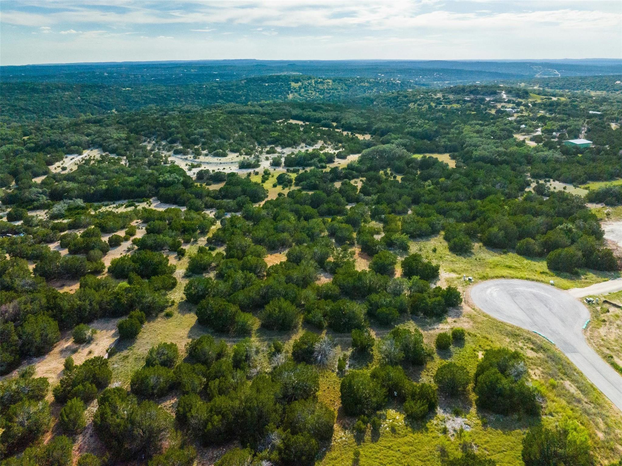 559 Vail River RD, Dripping Springs, TX 78620