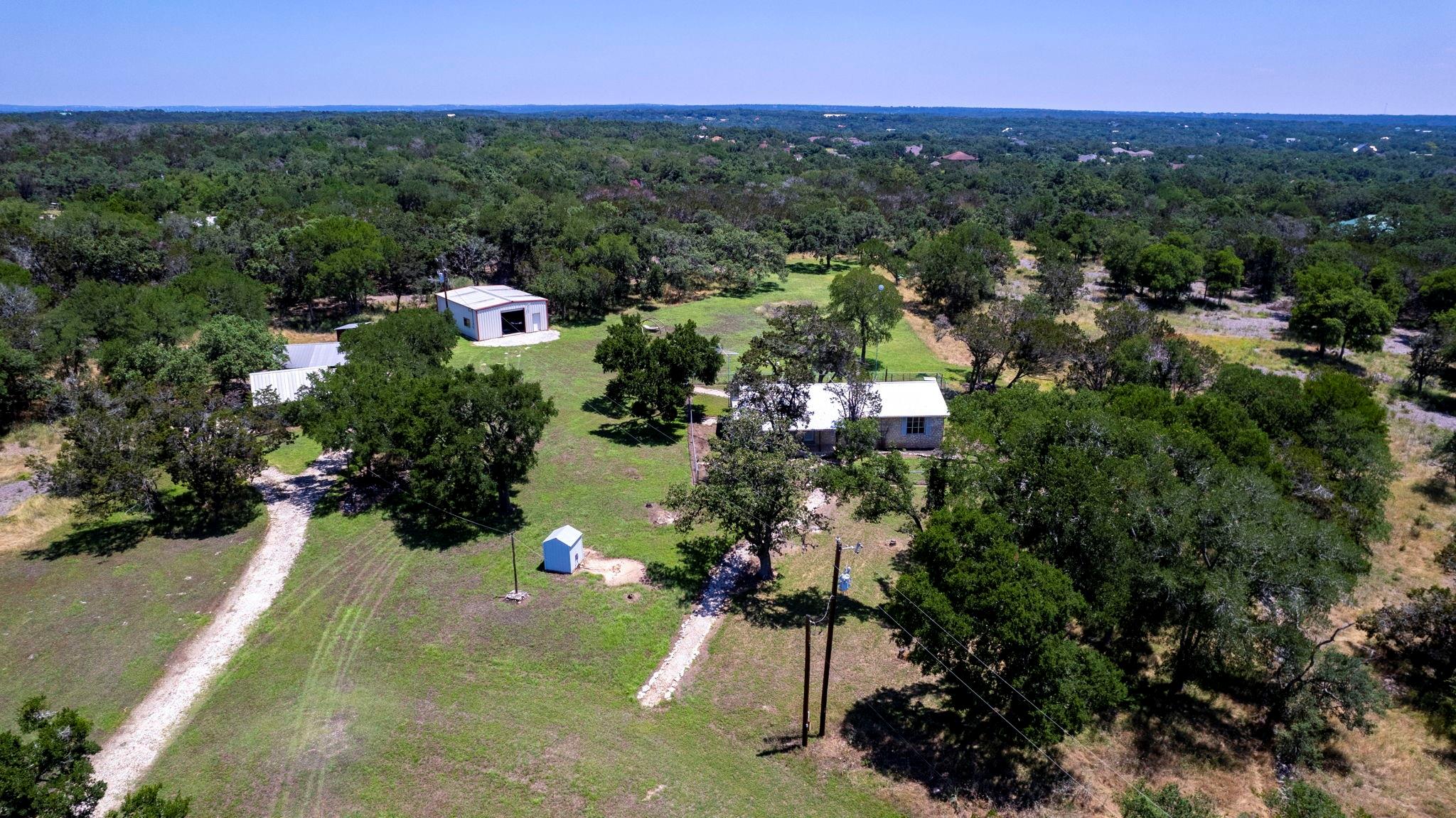 801 Billie Brooks LN, Driftwood, TX 78619
