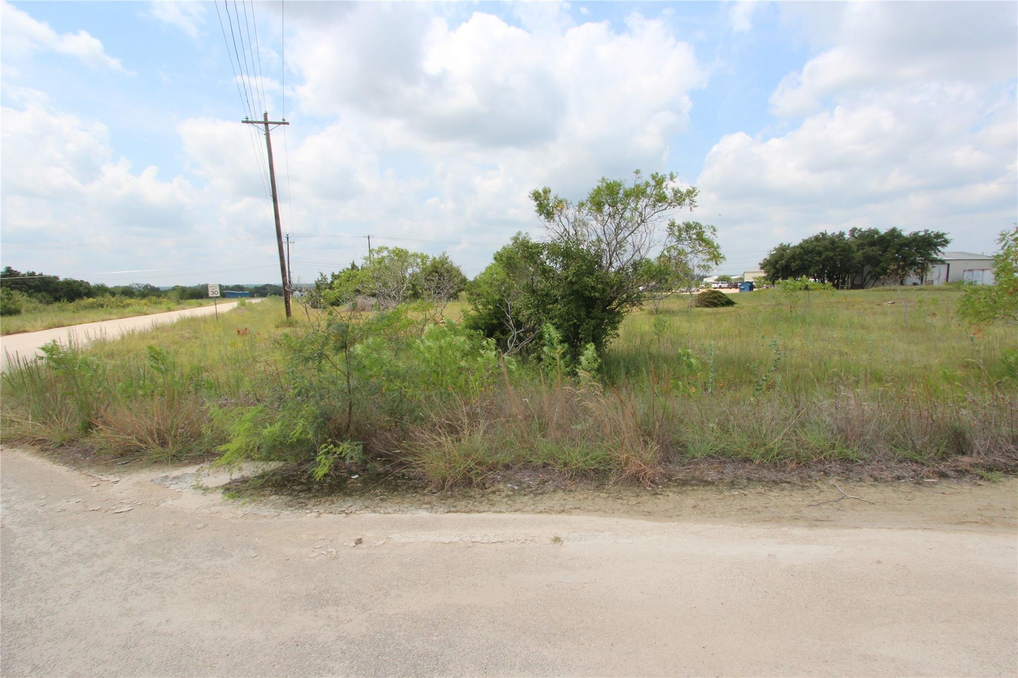 129 Bevers RD, Liberty Hill, TX 78642