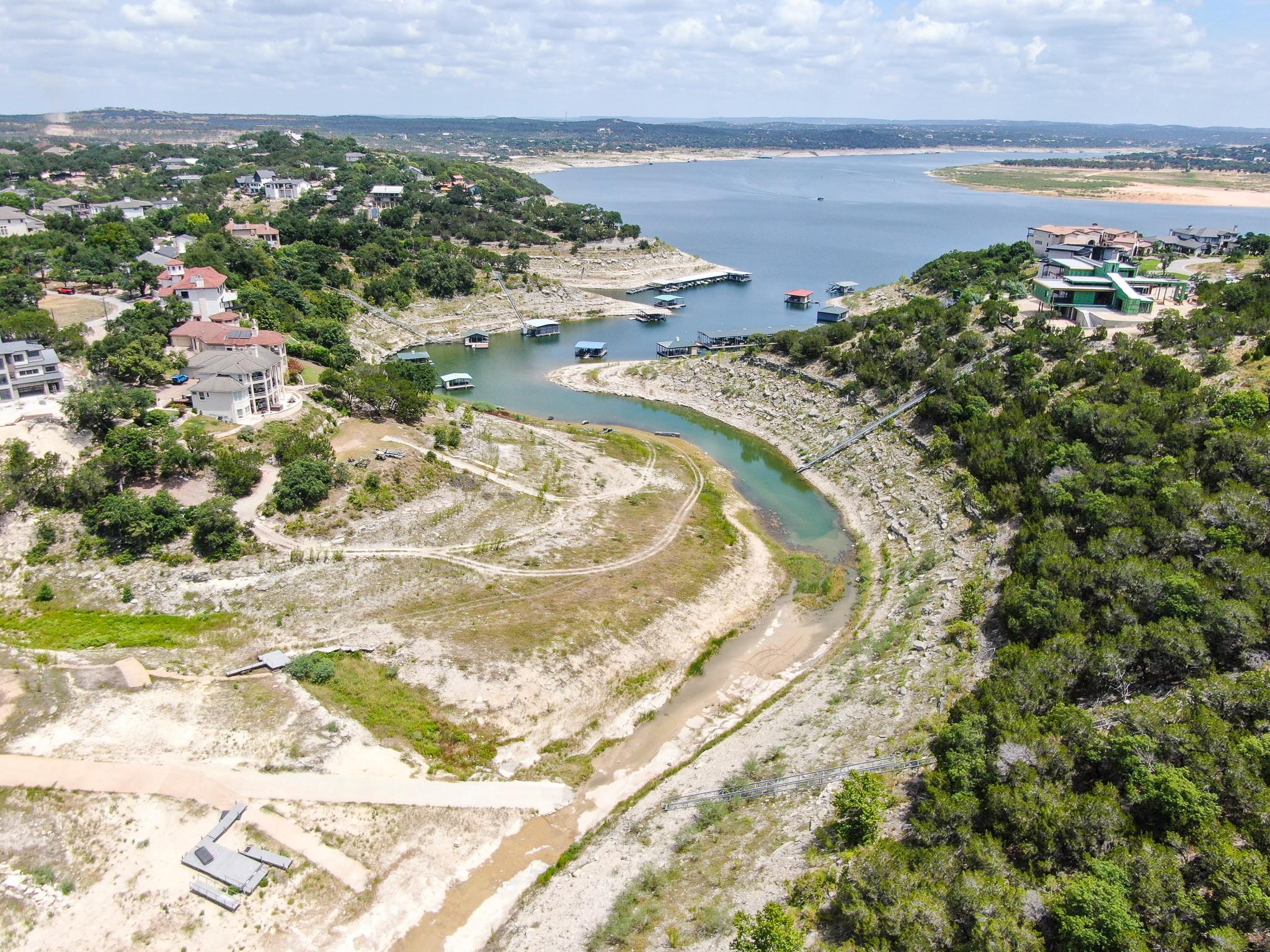 19504 Fisher LN, Austin, TX 78738