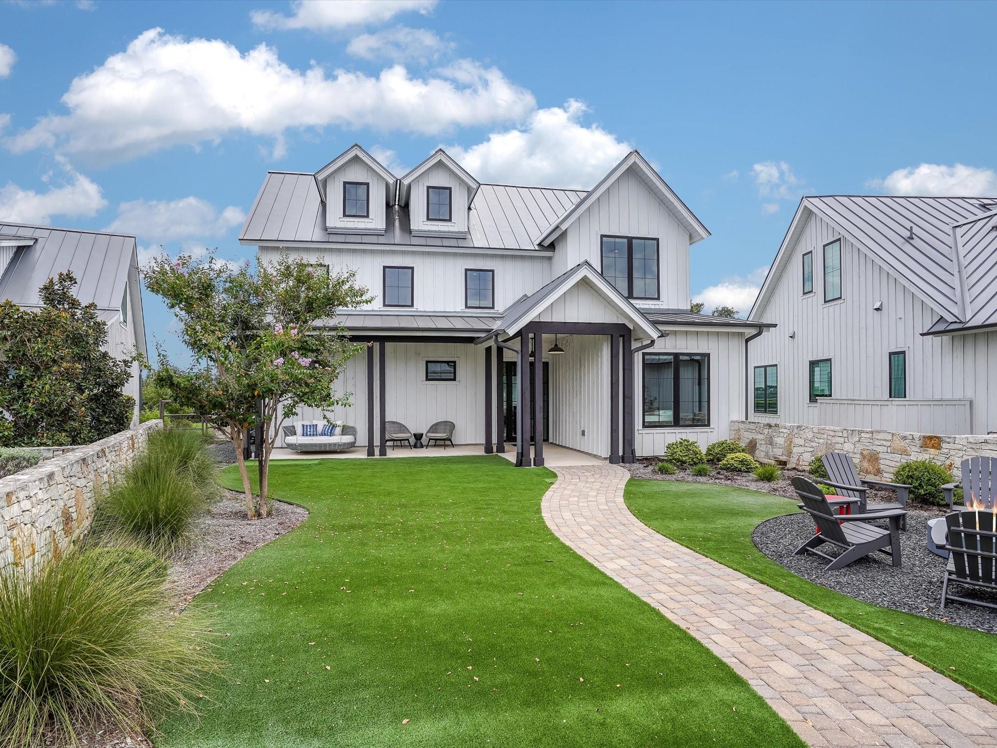 19601 Flying J BLVD #15, Spicewood, TX 78669