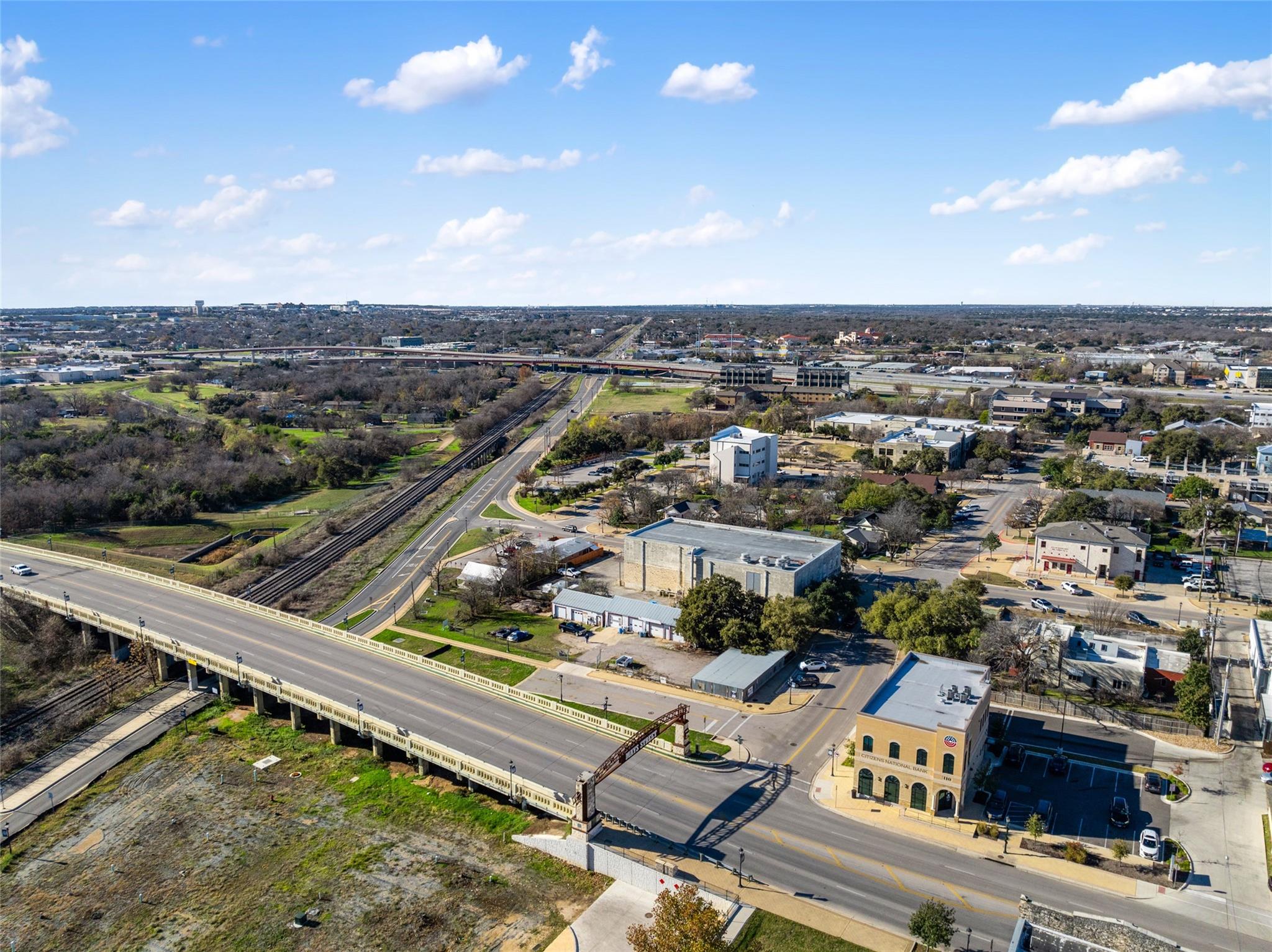 103 W Bagdad Ave, Round Rock, TX 78664