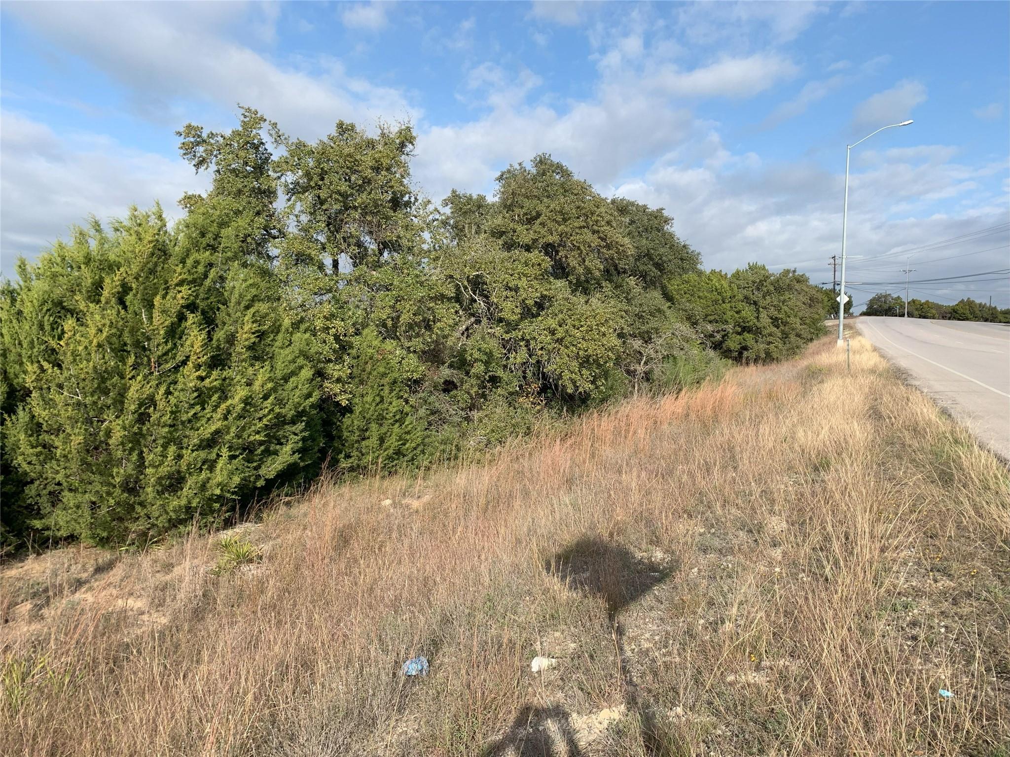 6408 Lohmans Ford RD, Lago Vista, TX 78645