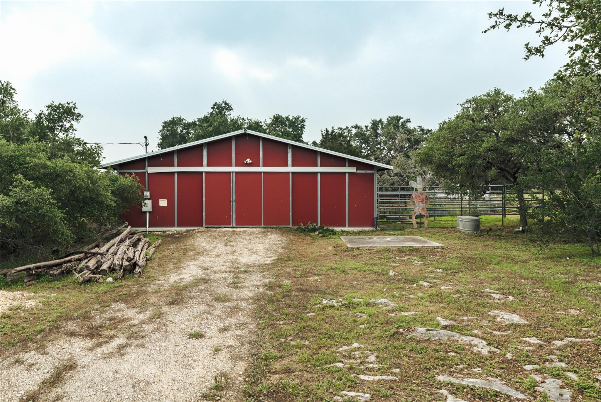1218 Oakwood Loop, Wimberley, TX 78676