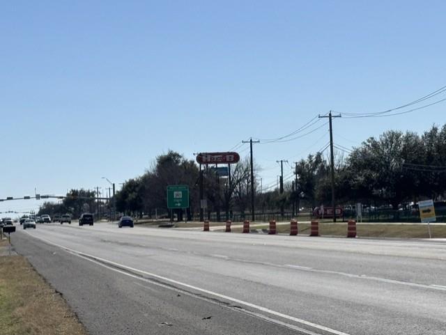 4030 N Main ST, Taylor, TX 76574
