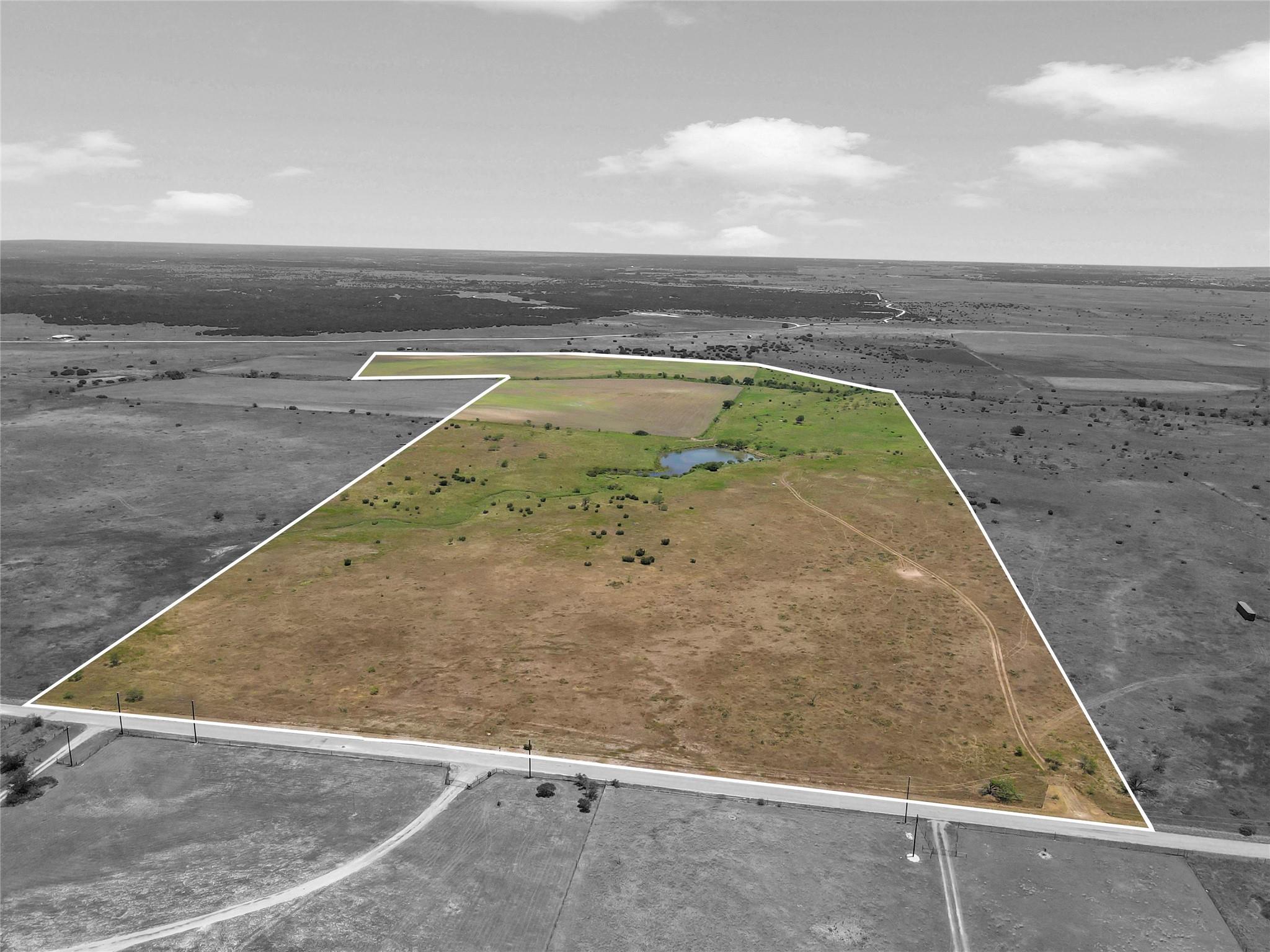 10600 County Road 210 RD, Bertram, TX 78605