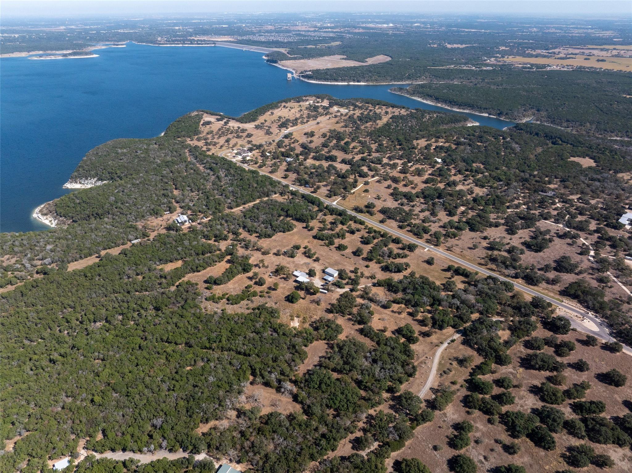 8520 Brewer LN, Salado, TX 76571