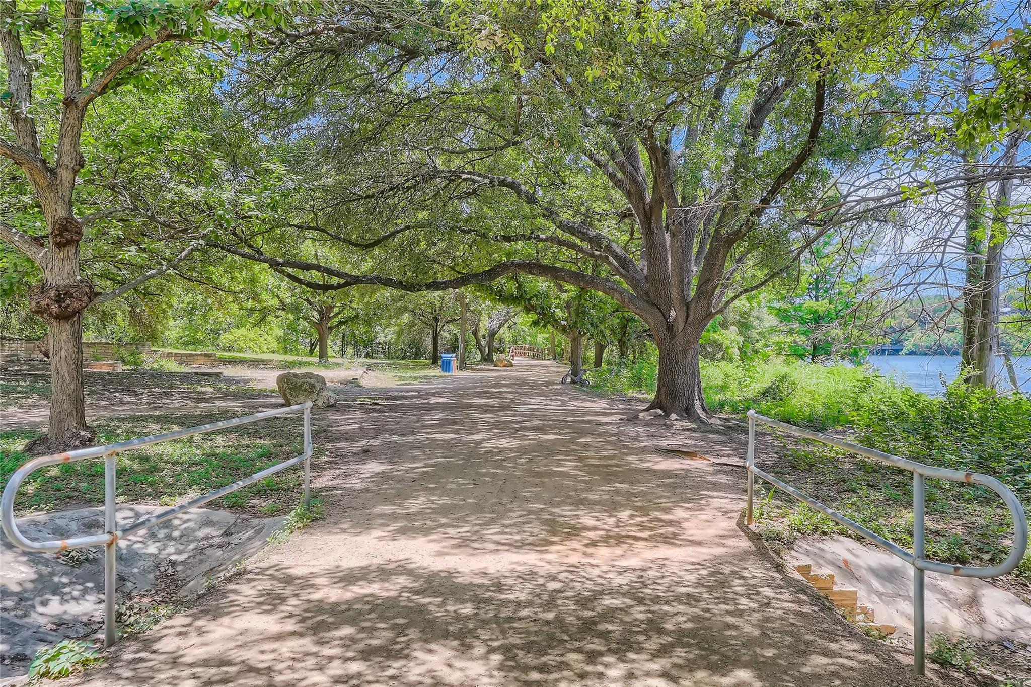 48 East Ave #2703, Austin, TX 78701