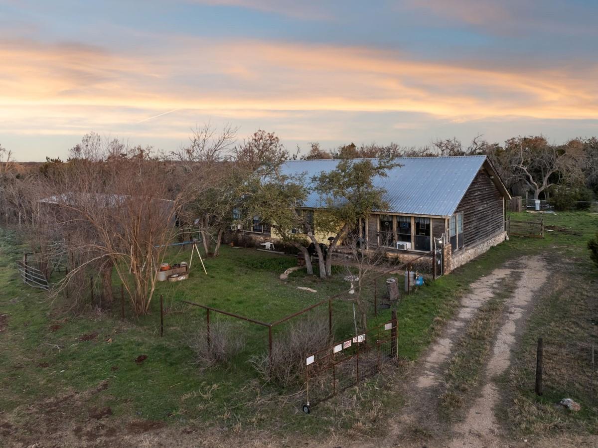 3003 Old Red Ranch RD, Dripping Springs, TX 78620