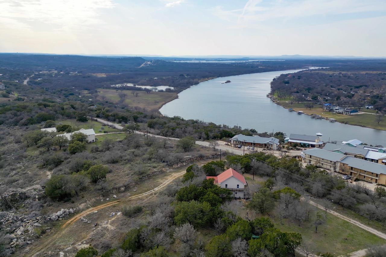 103 Palmie LN, Marble Falls, TX 78654