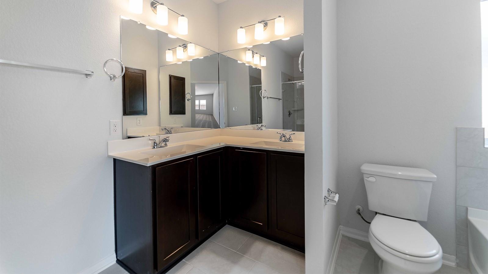 13605 Endless Narrow LN, Elgin, TX 78621