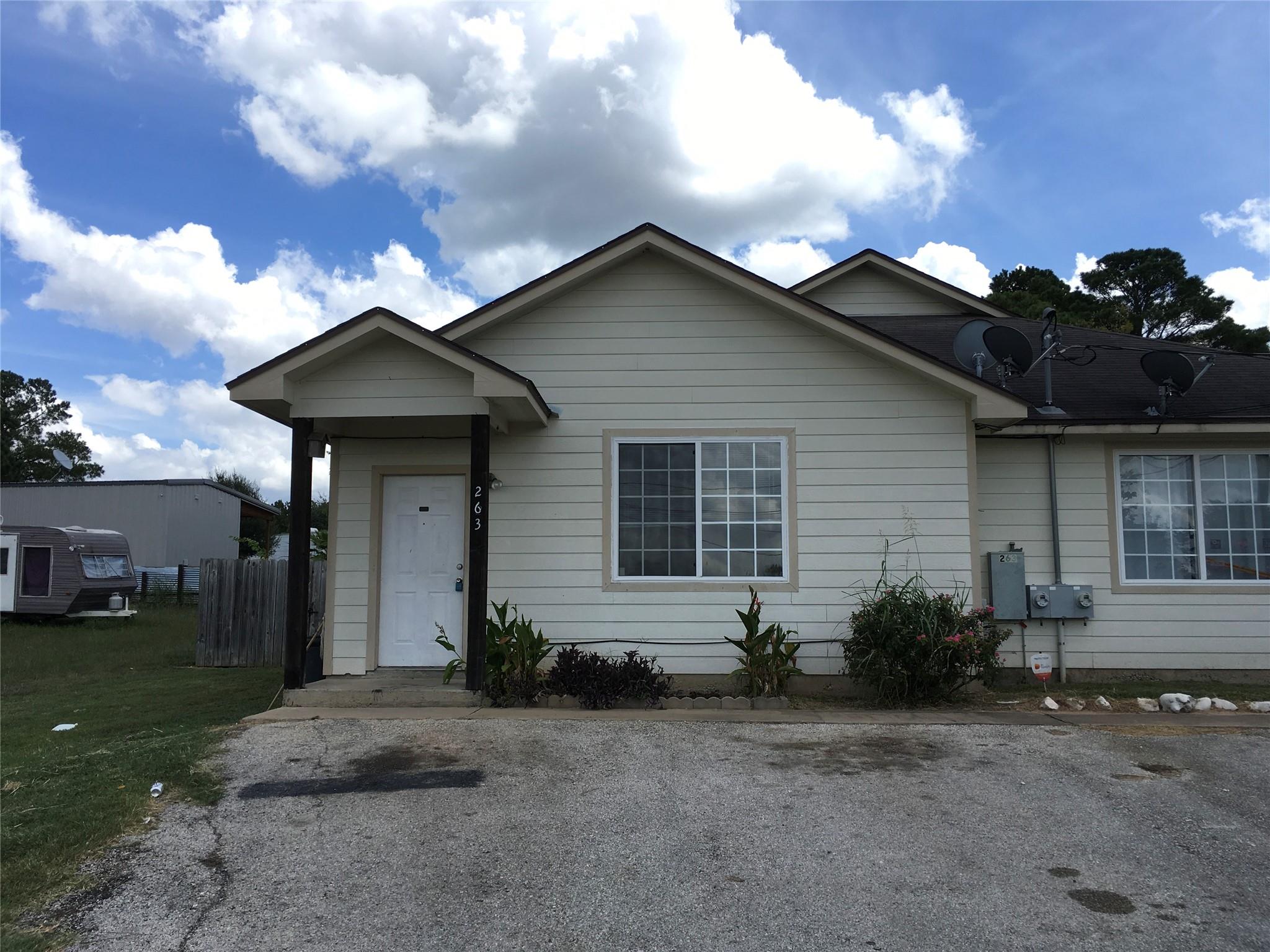 251 Zimmerman Ave #A-B-C-D, Bastrop, TX 78602