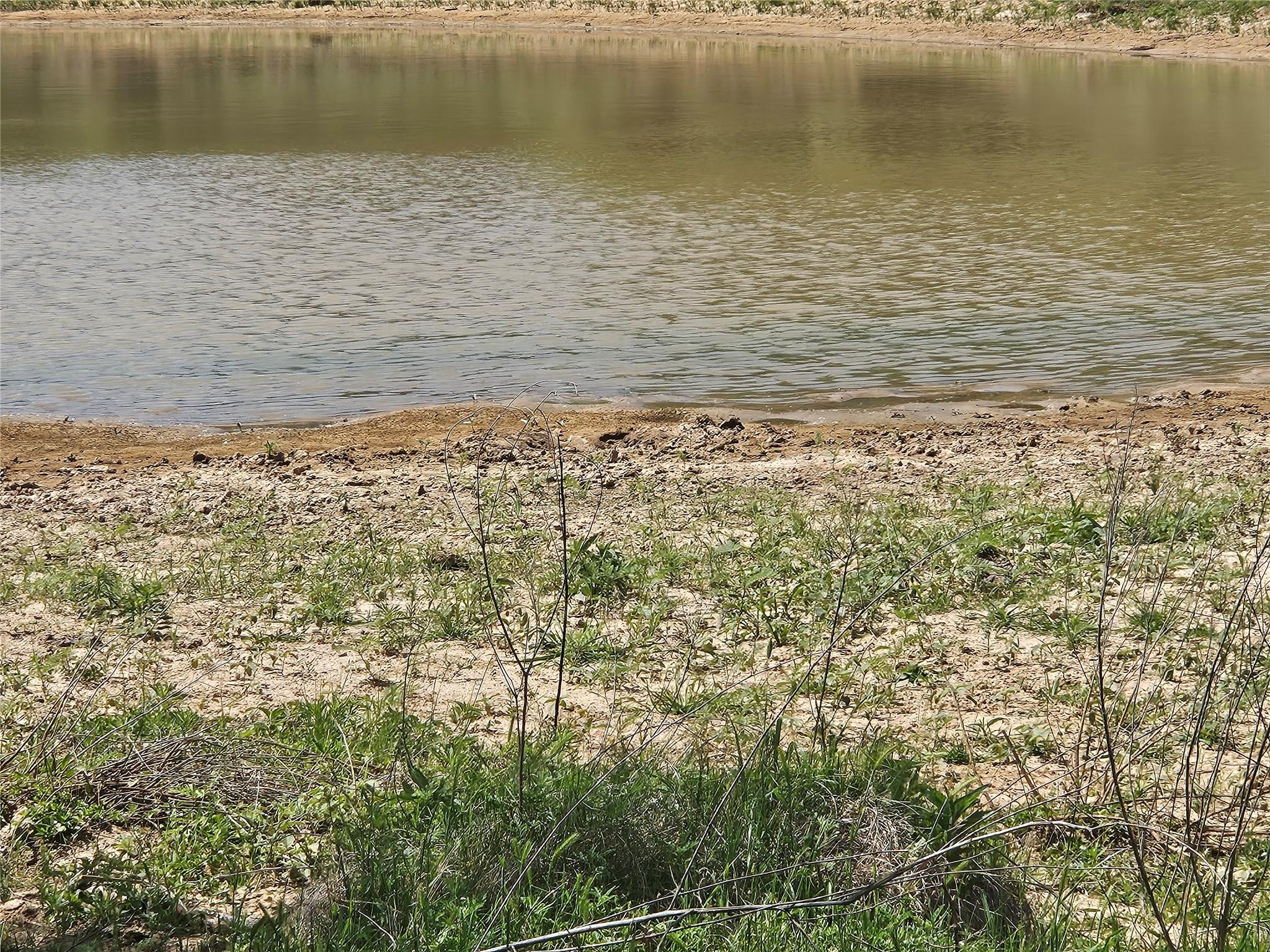 002 County Rd 328, Milano, TX 76556