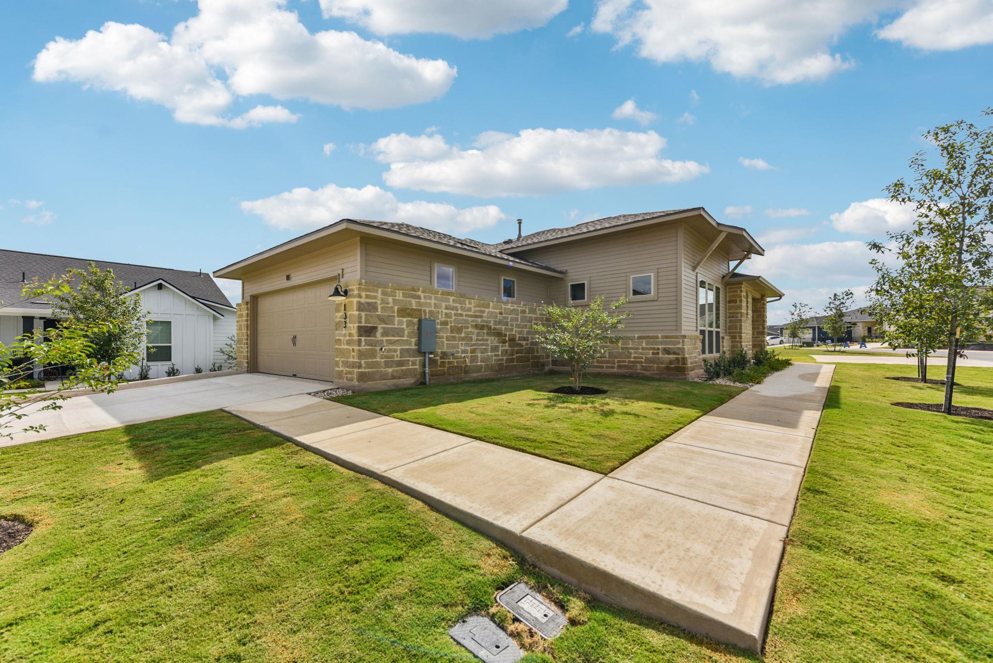 133 Antoinette Way #101, San Marcos, TX 78666