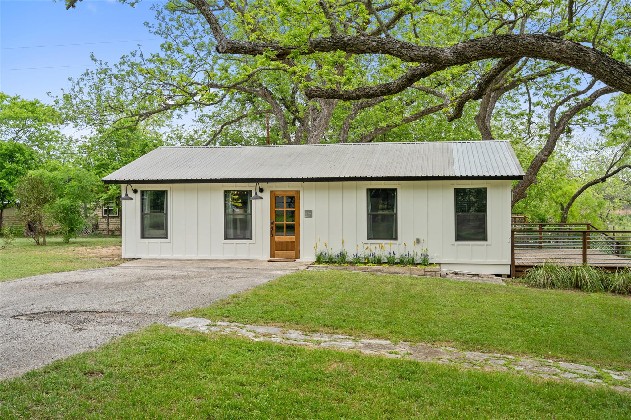 2410 Flite Acres RD, Wimberley, TX 78676