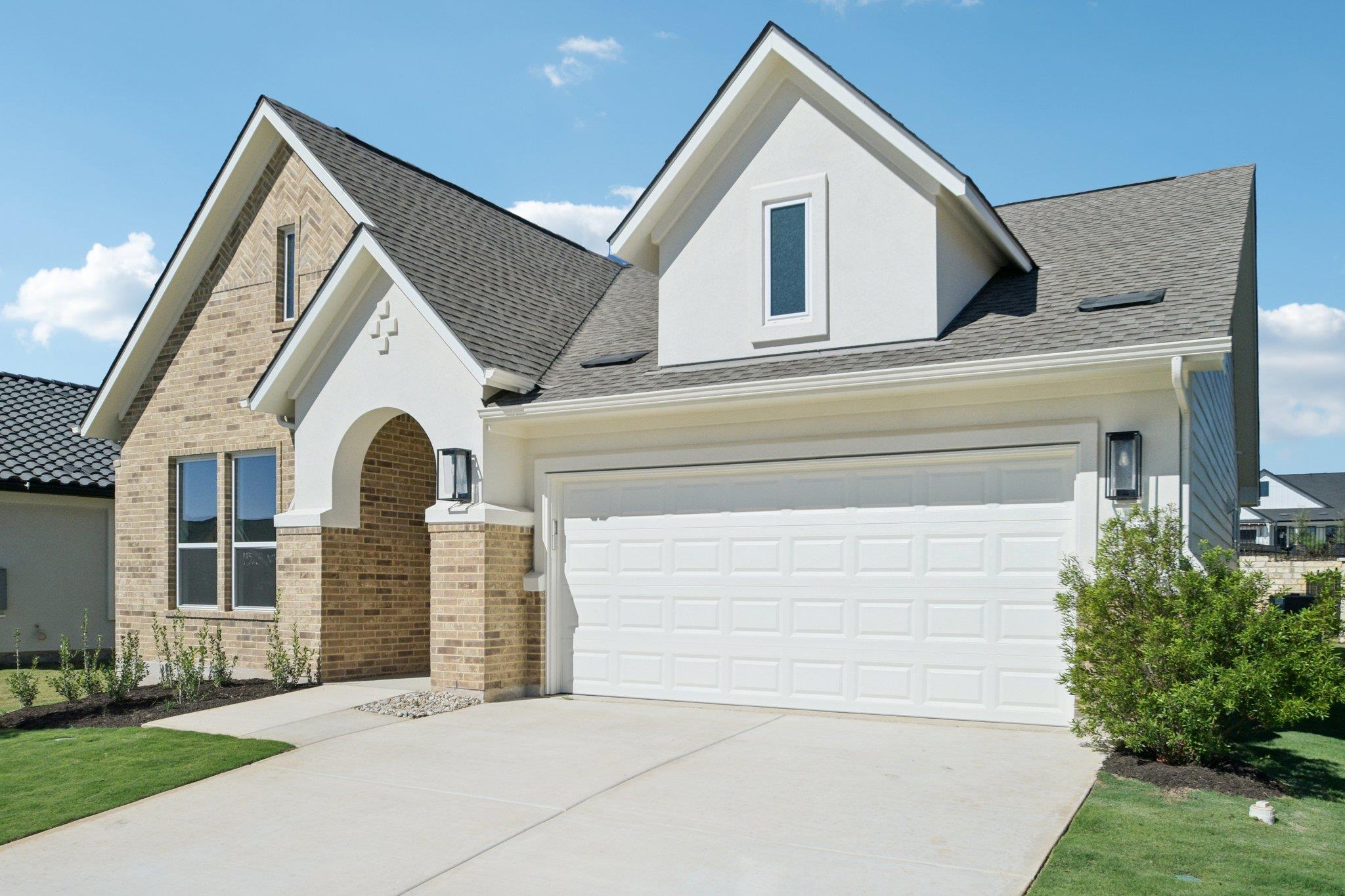 1528 Dancing Oak LN, San Marcos, TX 78666
