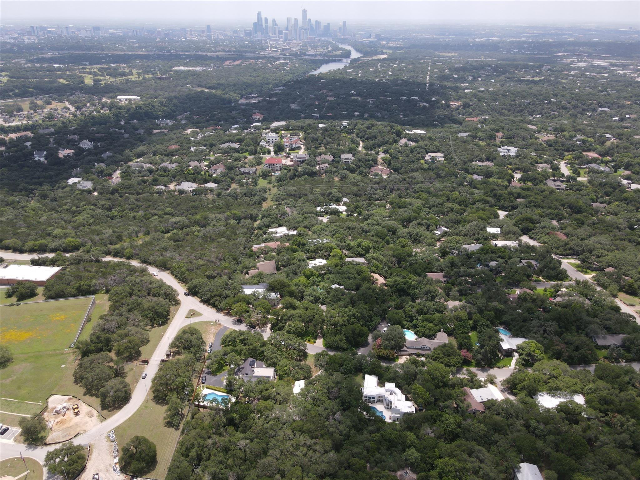 850 Forest View DR, West Lake Hills, TX 78746
