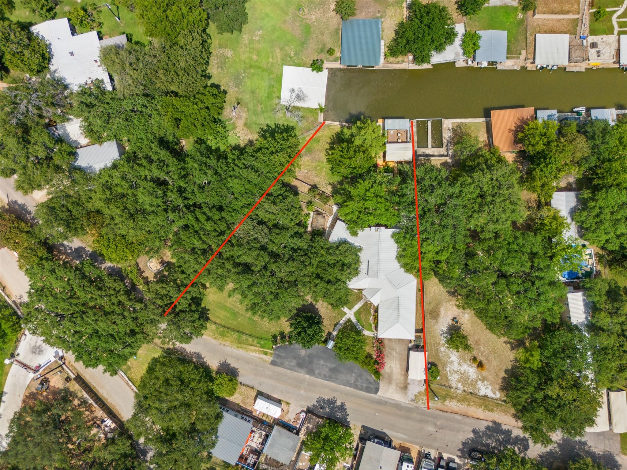 523 County Road 136a, Kingsland, TX 78639