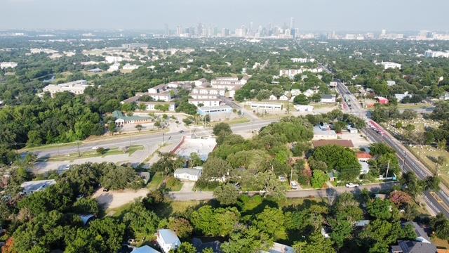 1197 Ridge DR, Austin, TX 78721