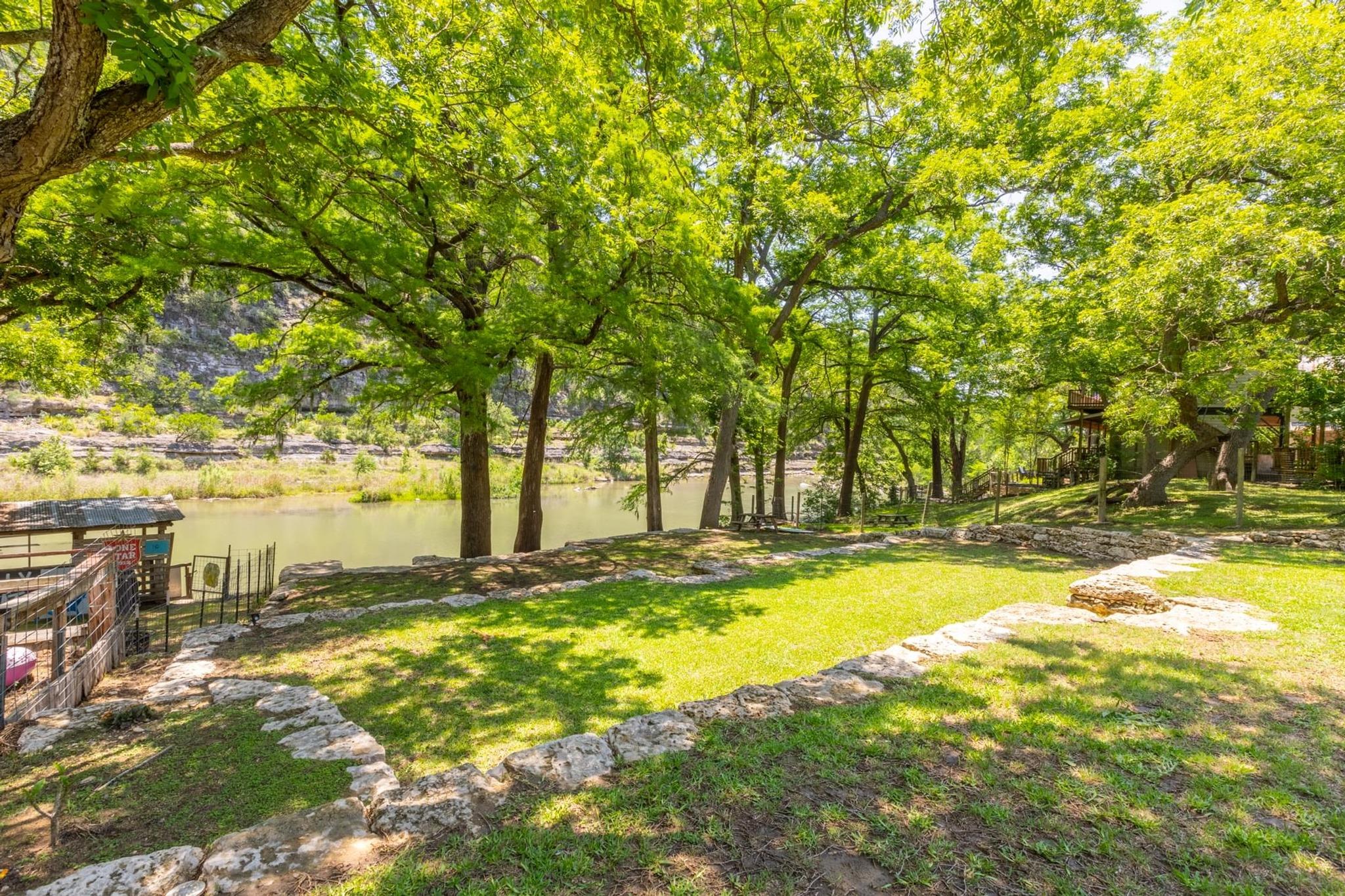 8560 River RD, New Braunfels, TX 78132