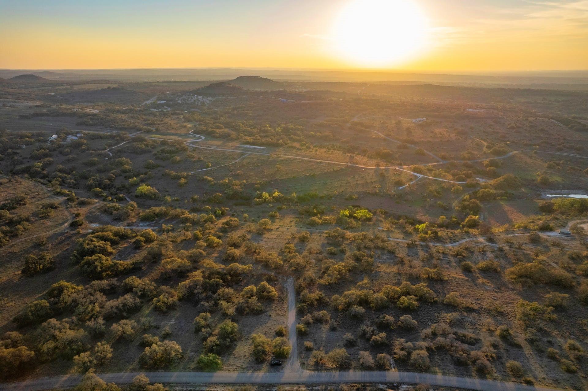 343 Cattle Creek DR, Johnson City, TX 78636