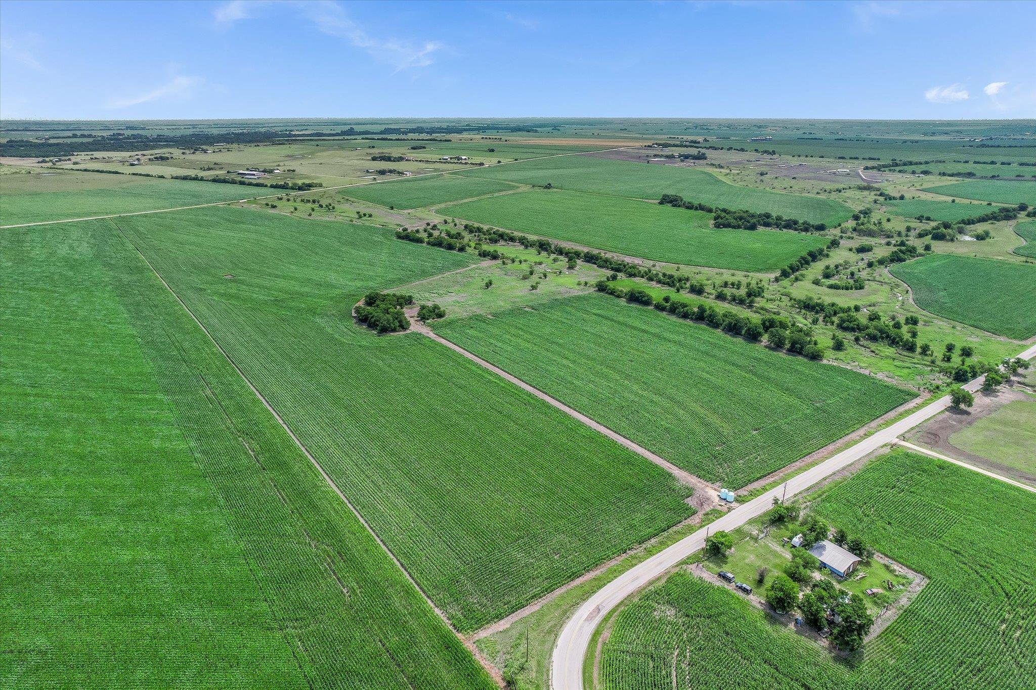 12500 Felder LN, Coupland, TX 78615