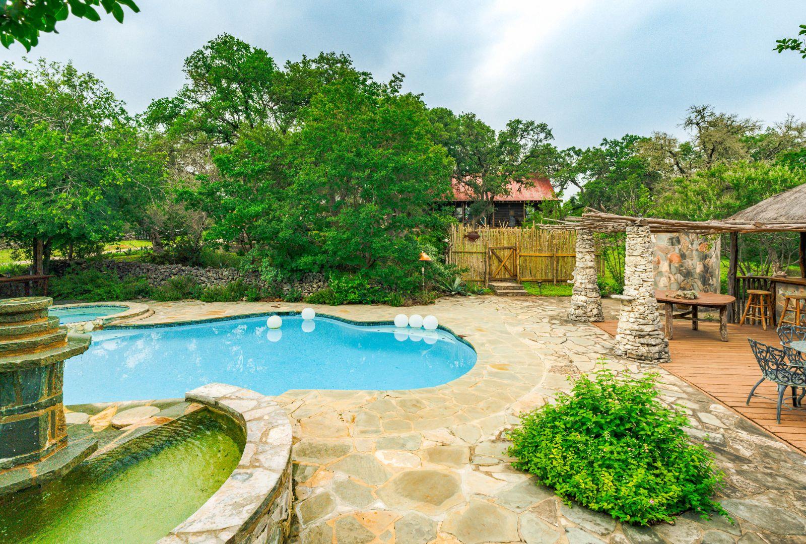0000 Oakwood Loop, Wimberley, TX 78676