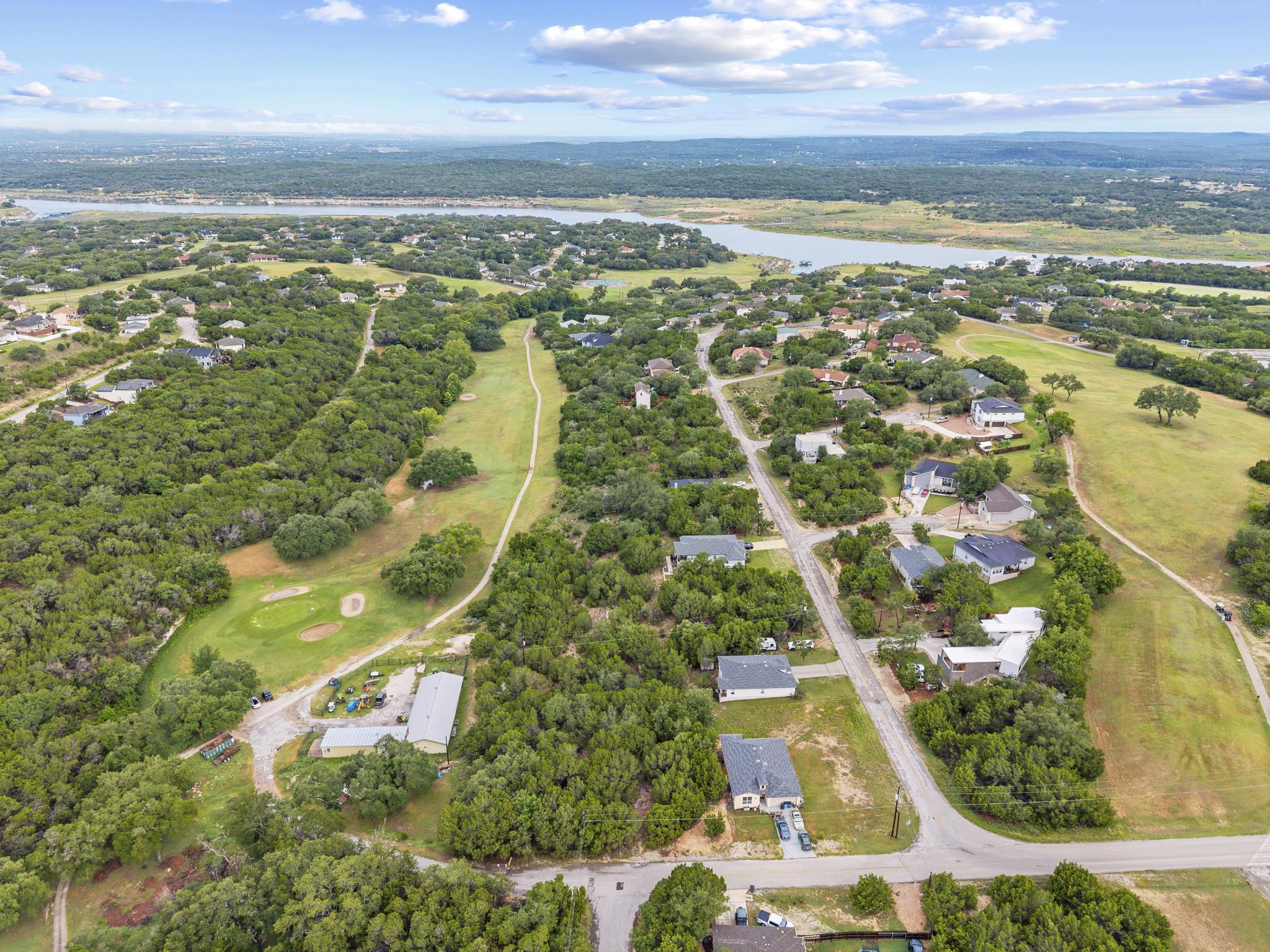 4602 Thunderbird DR, Lago Vista, TX 78645