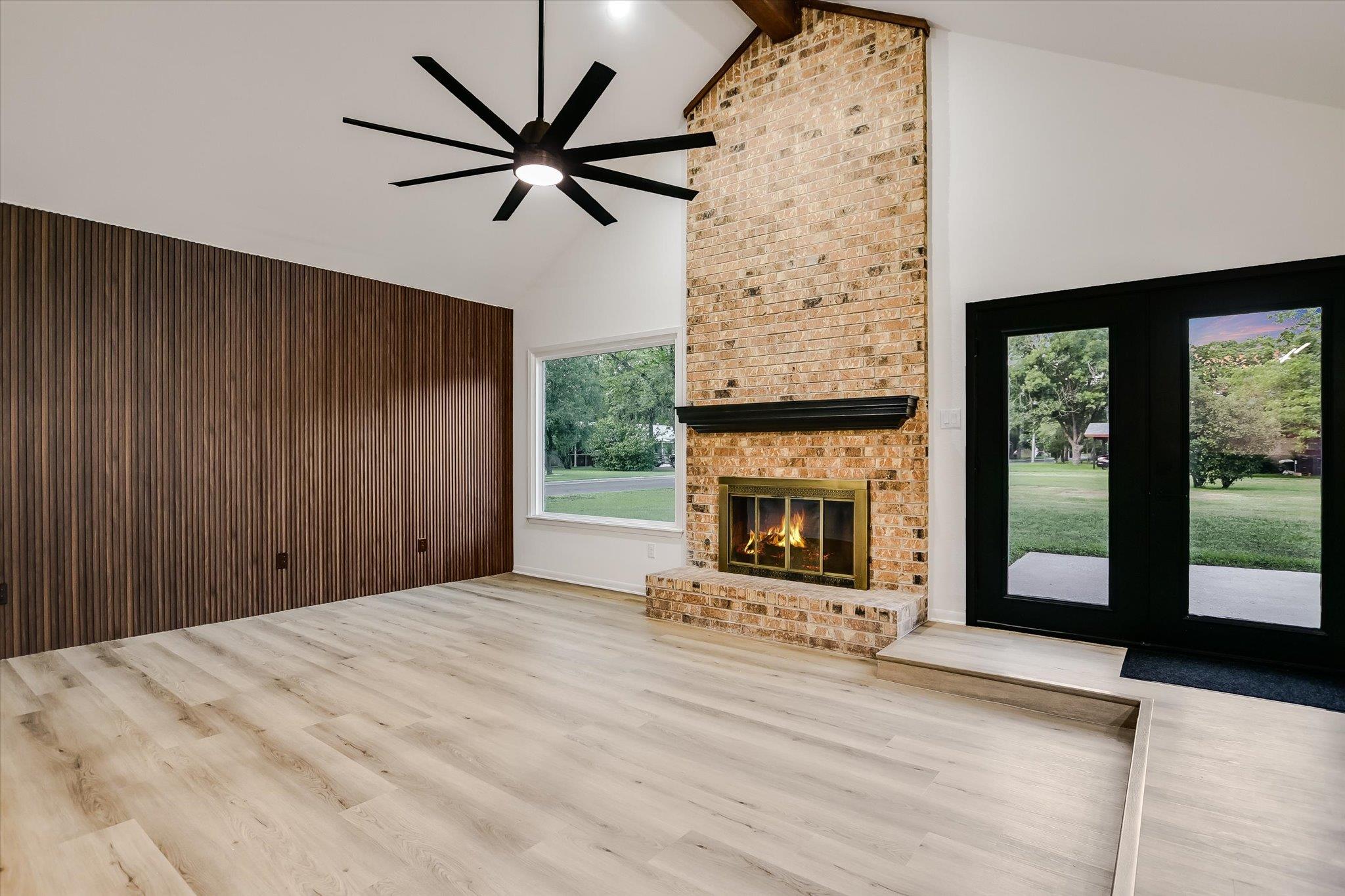 503 Elm ST, Bastrop, TX 78602