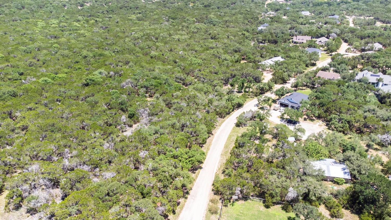41 Persimmon DR, Wimberley, TX 78676