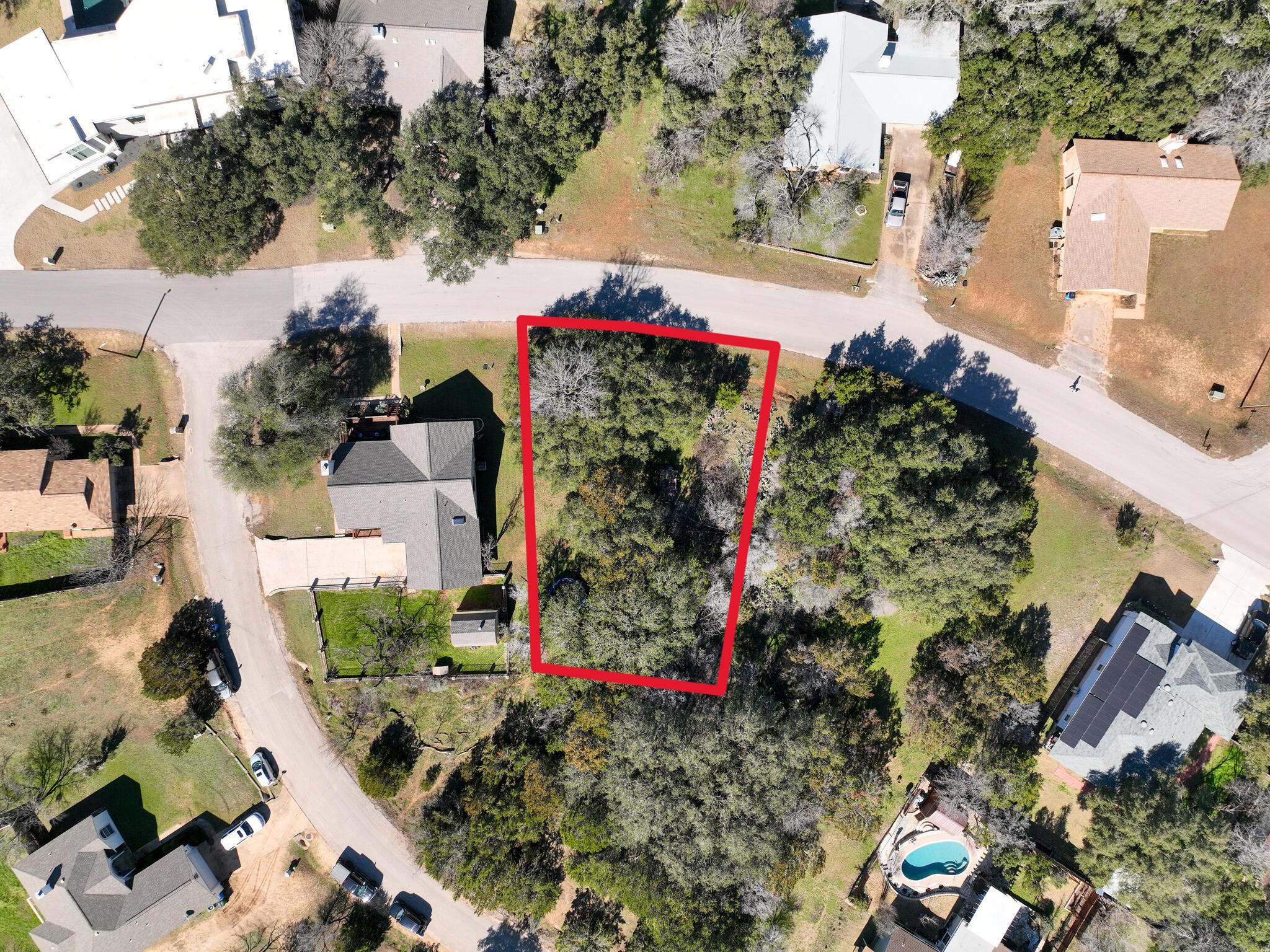 3003 Patriot DR, Lago Vista, TX 78645
