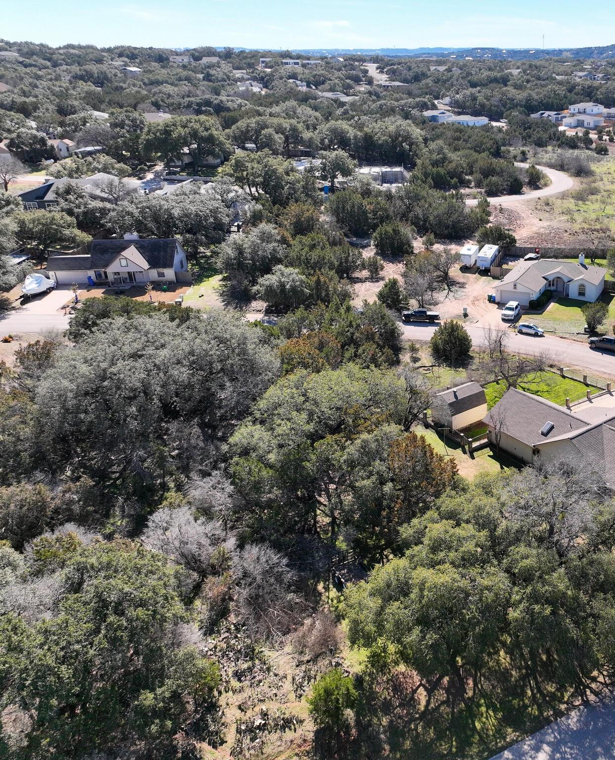 3003 Patriot DR, Lago Vista, TX 78645