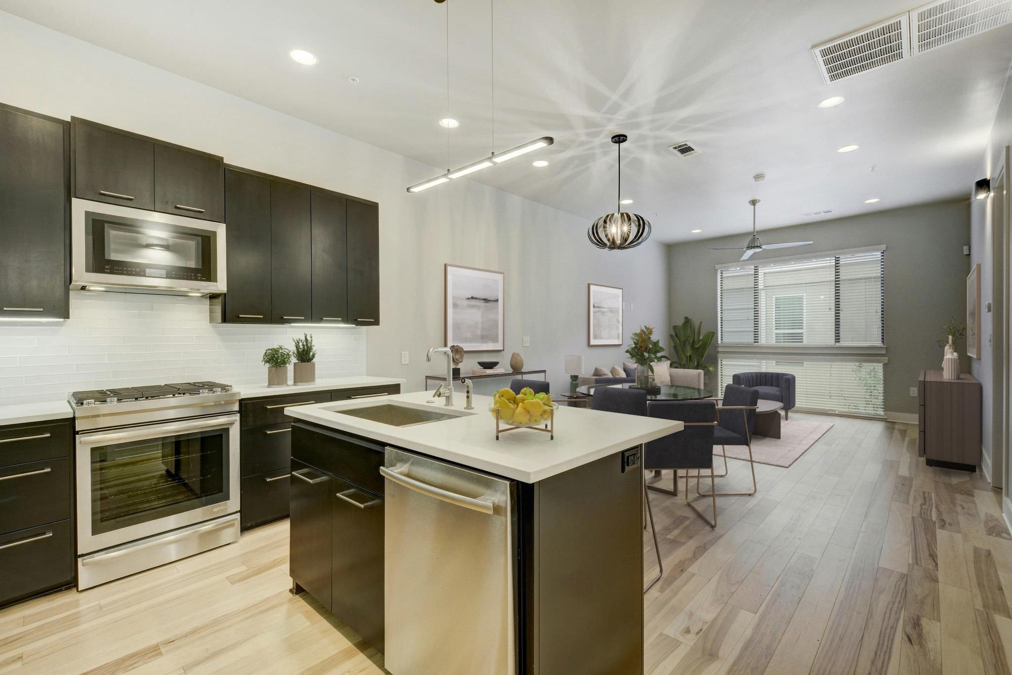 2314 Enfield RD #202, Austin, TX 78703