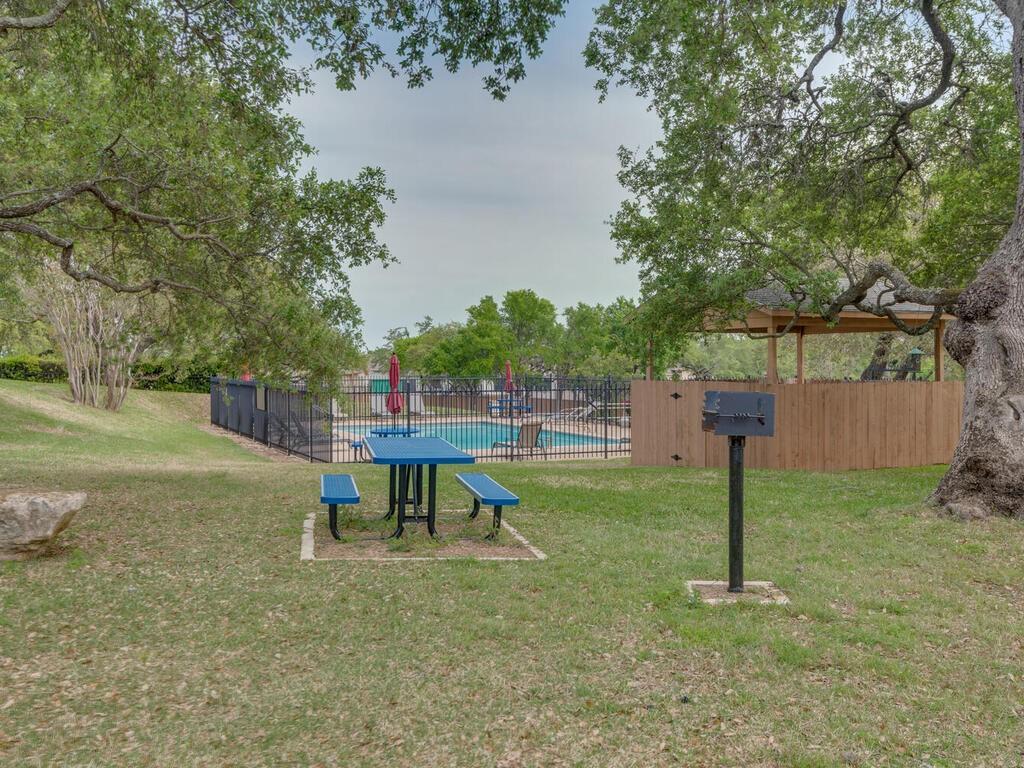 7500 Shadowridge Rn #34, Austin, TX 78749