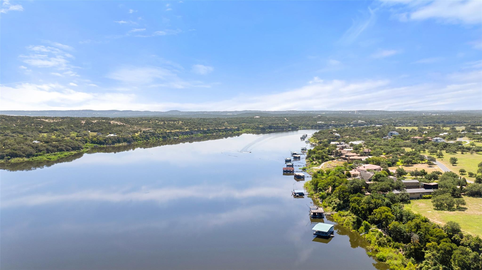 3200 Kahala Sunset DR, Spicewood, TX 78669