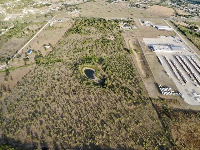 120 N Camino Real Hw, Kyle, TX 78640