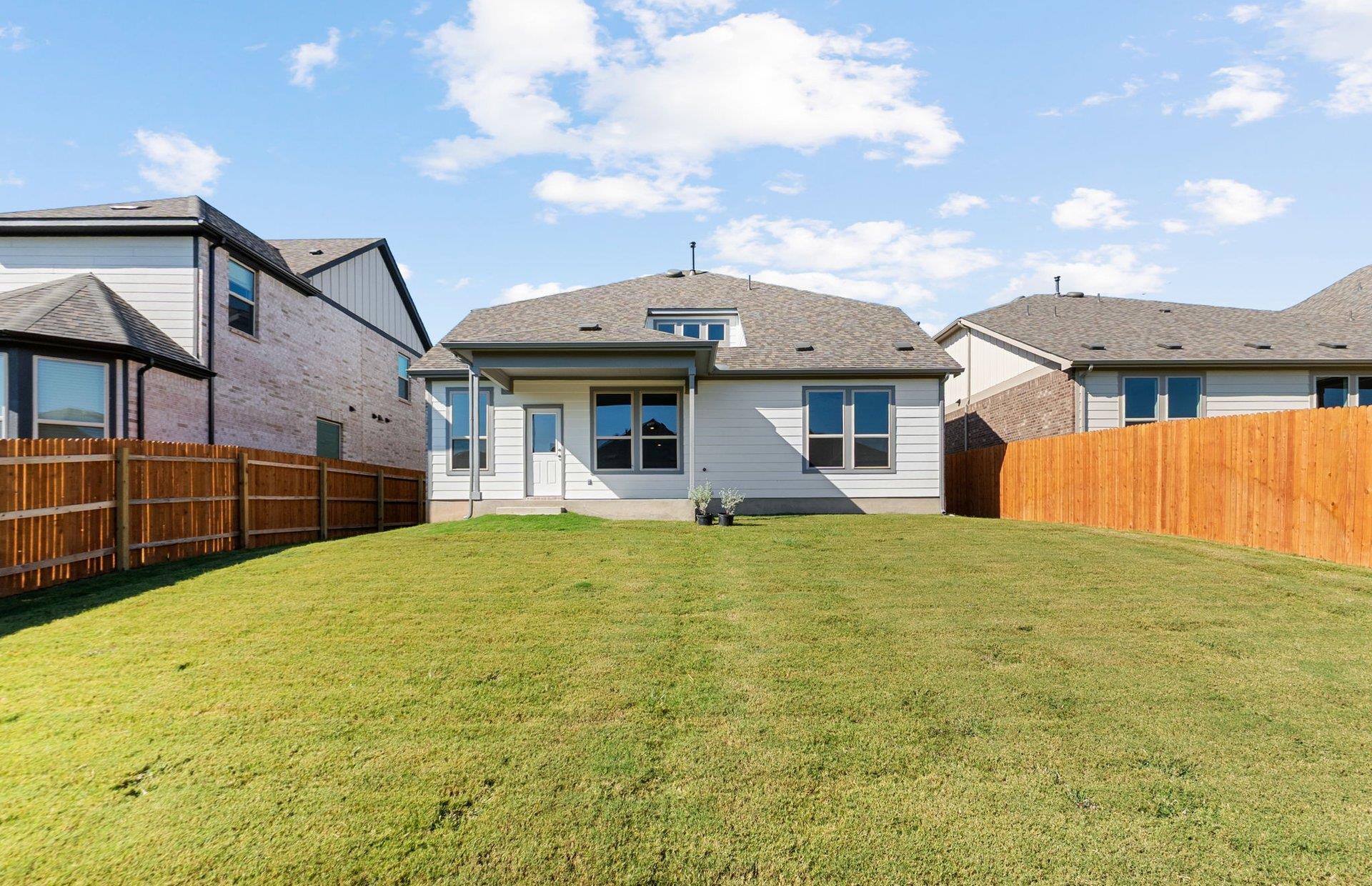 317 Bristlecone BND, Liberty Hill, TX 78642