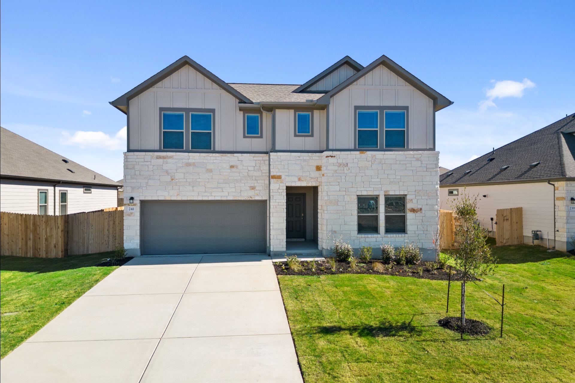 241 Red Tail Hawk LN, Cedar Creek, TX 78612
