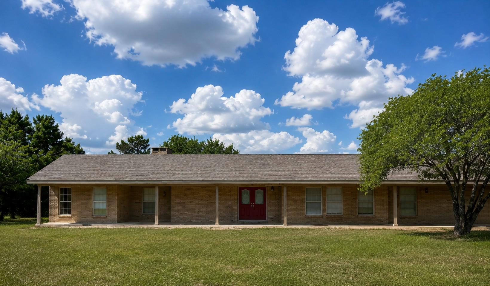 1705 County Road 111, Lampasas, TX 76550