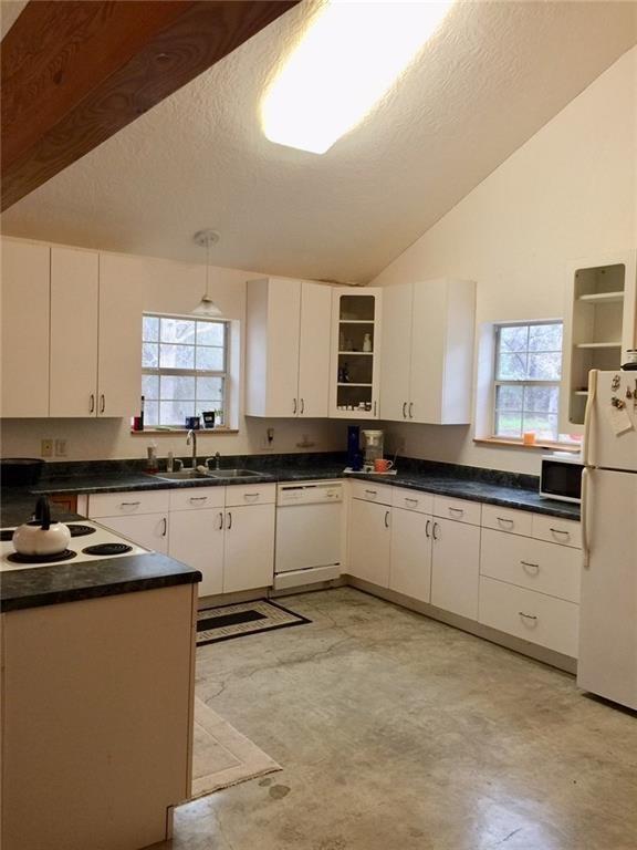 1850 N Rainbow Ranch RD N, Wimberley, TX 78676