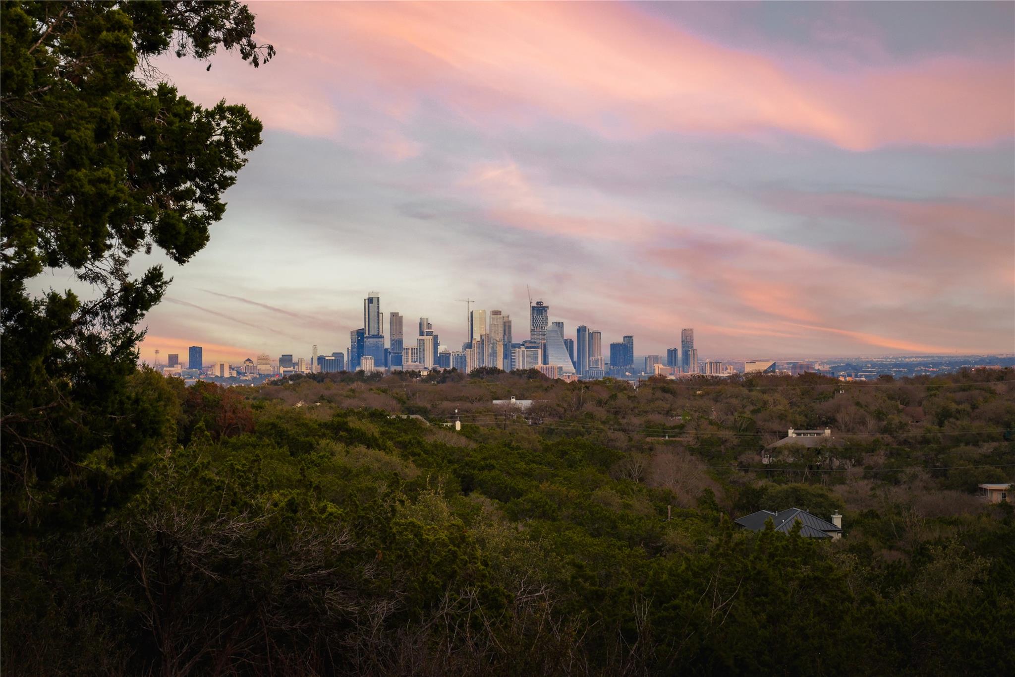 201 Buckeye TRL, West Lake Hills, TX 78746